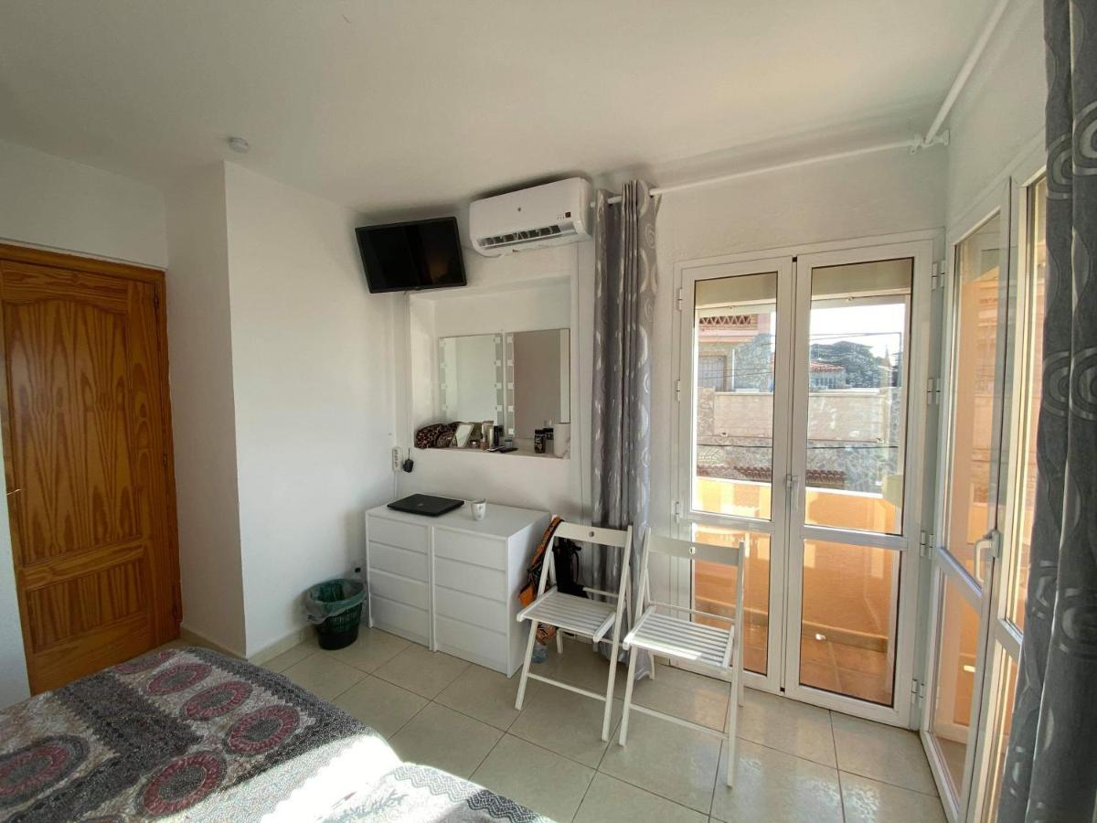 פואנגירולה Cozy Rooms In Terraced House מראה חיצוני תמונה