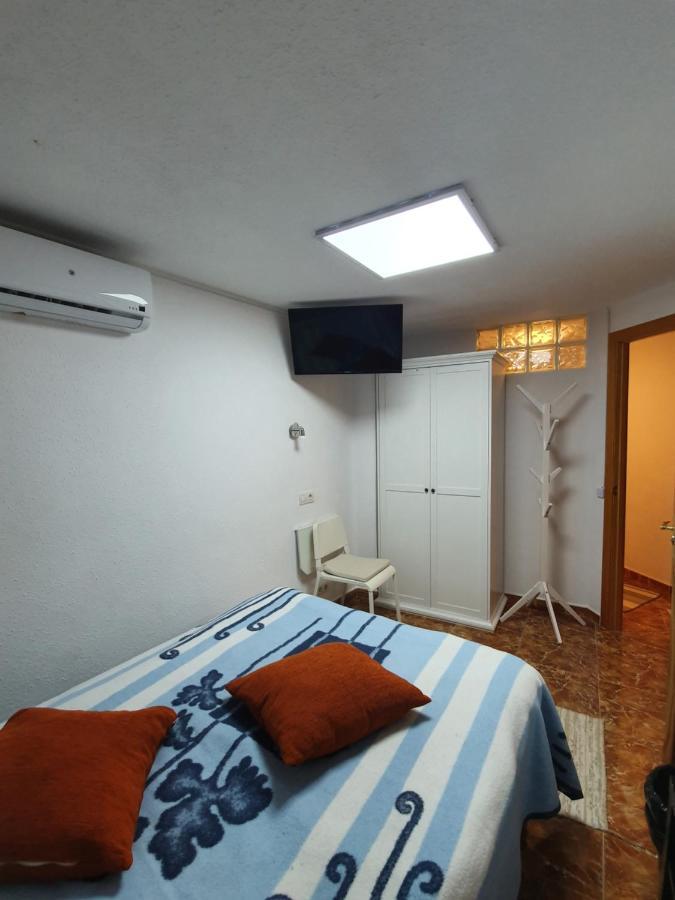 פואנגירולה Cozy Rooms In Terraced House מראה חיצוני תמונה