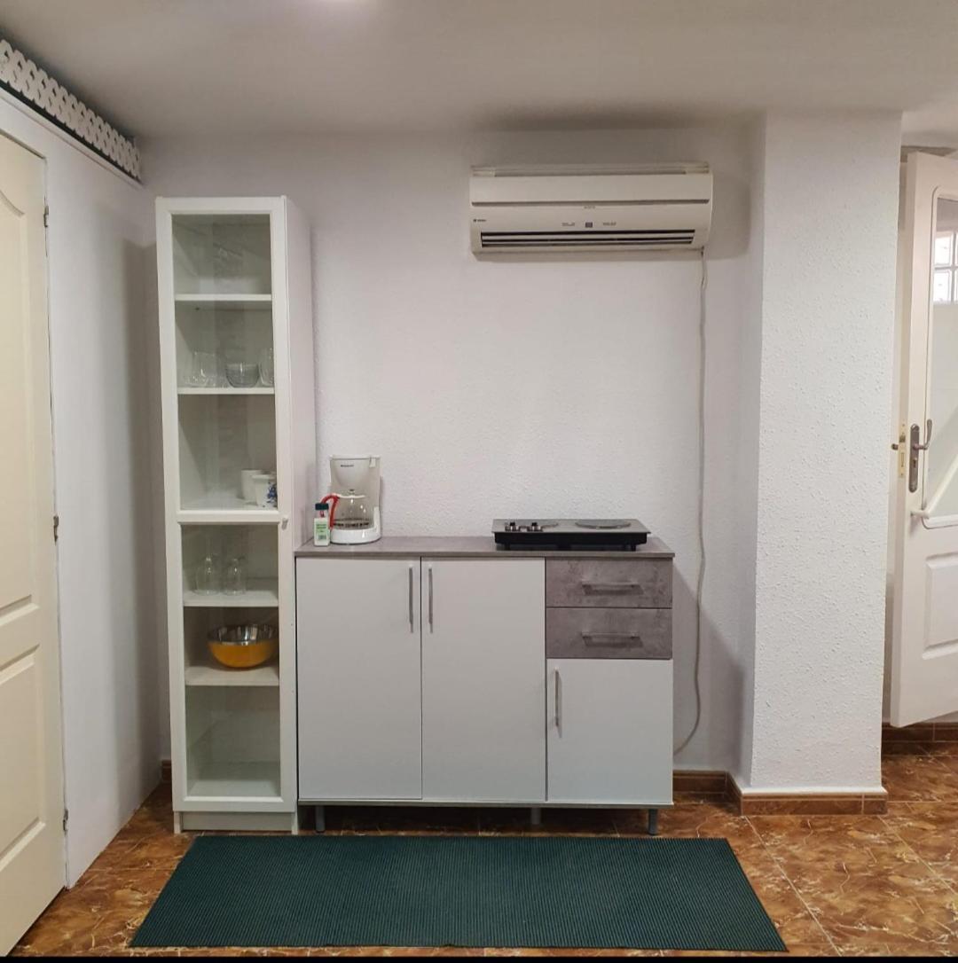 פואנגירולה Cozy Rooms In Terraced House מראה חיצוני תמונה